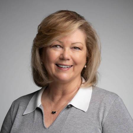 Agent Kim Anuszkiewicz